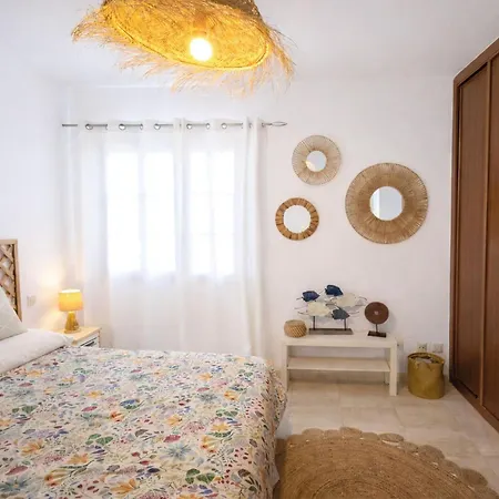 Tatil Evi Casa Paca - Your Private Oasis In Lanzarote - Paradise By The Sea